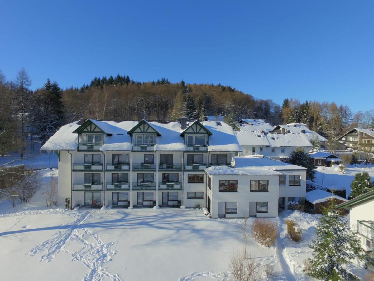 Hotel & Ferienappartements Edelweiss ヴィリンゲン エクステリア 写真